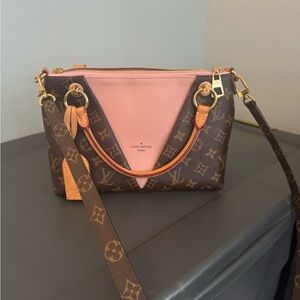 Louis Vuitton V Tote BB Monogram canvas Handbag Pink